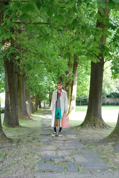 Look 63